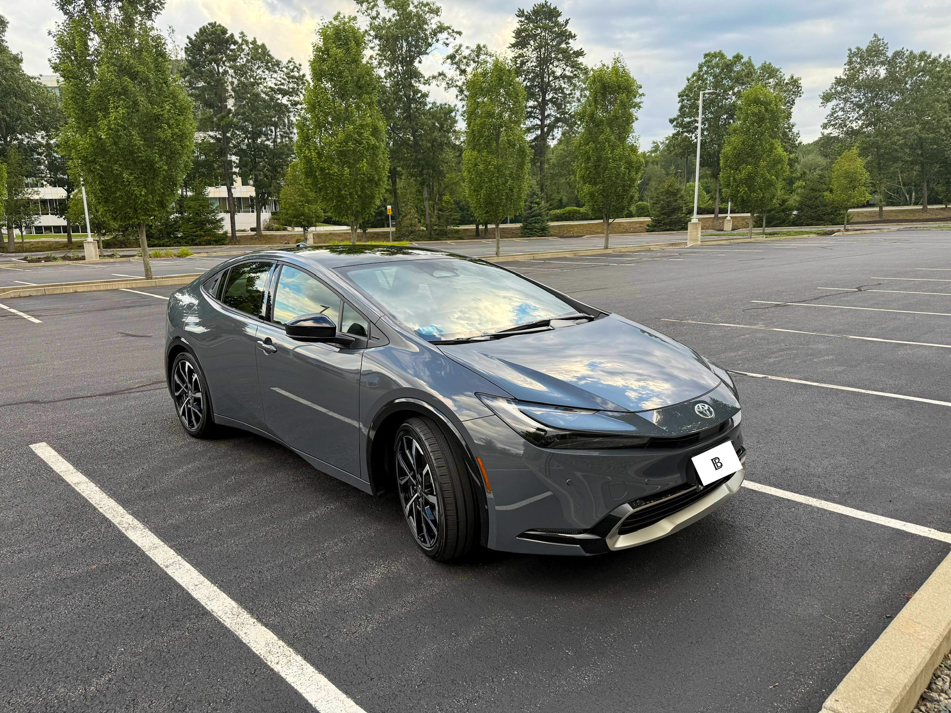 2025 Toyota Prius Plug-In Hybrid