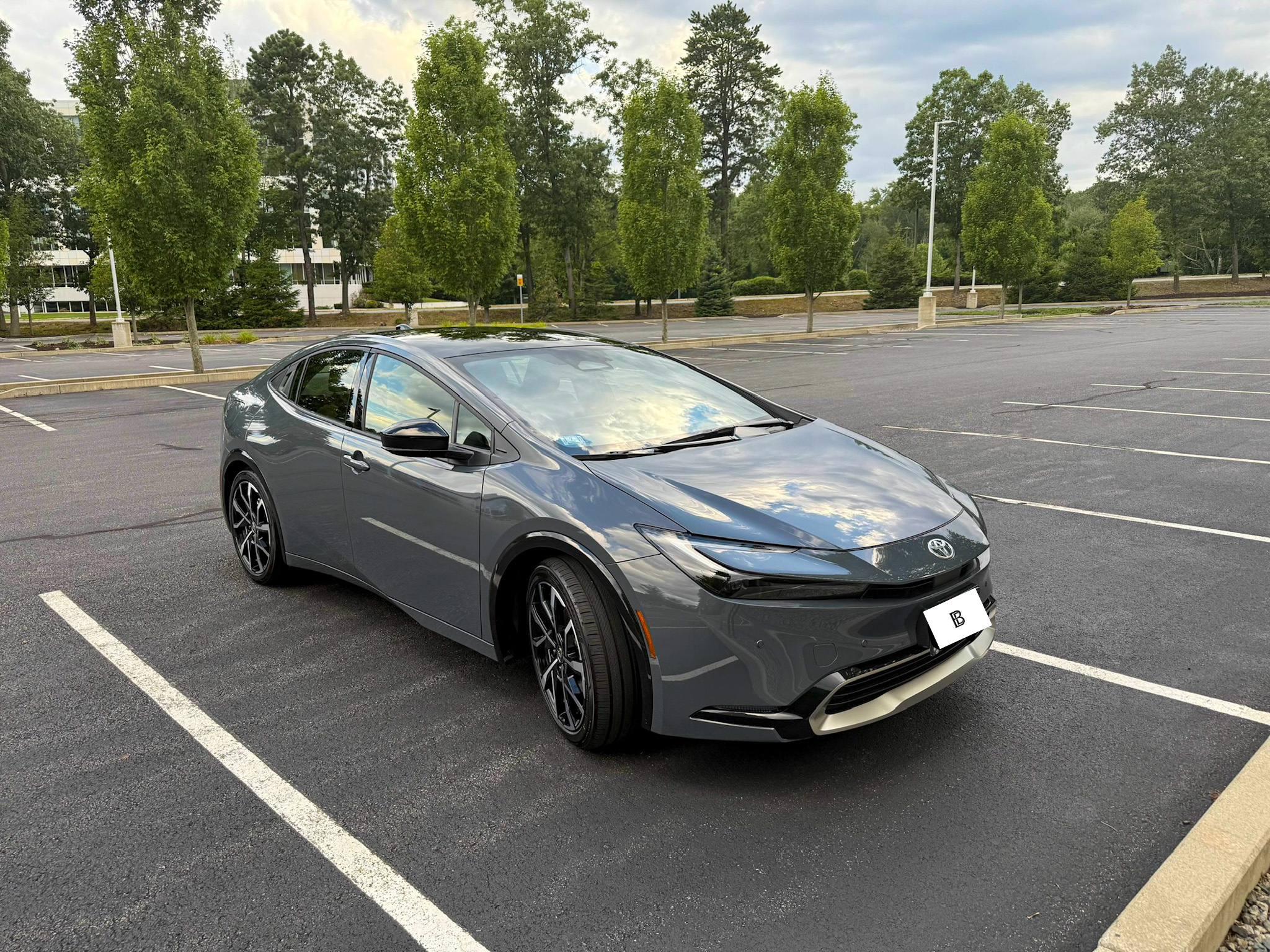 2025 Toyota Prius Plug-In Hybrid