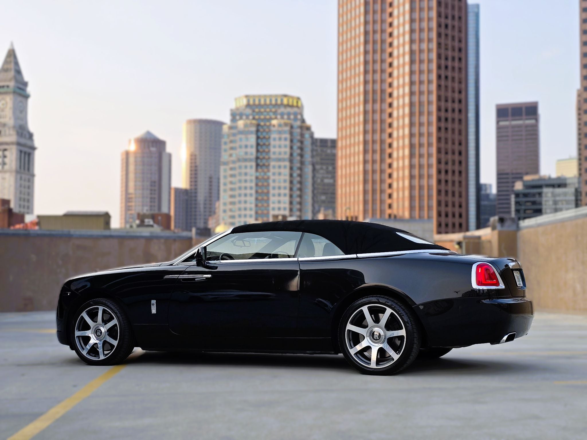 Rolls-Royce Dawn