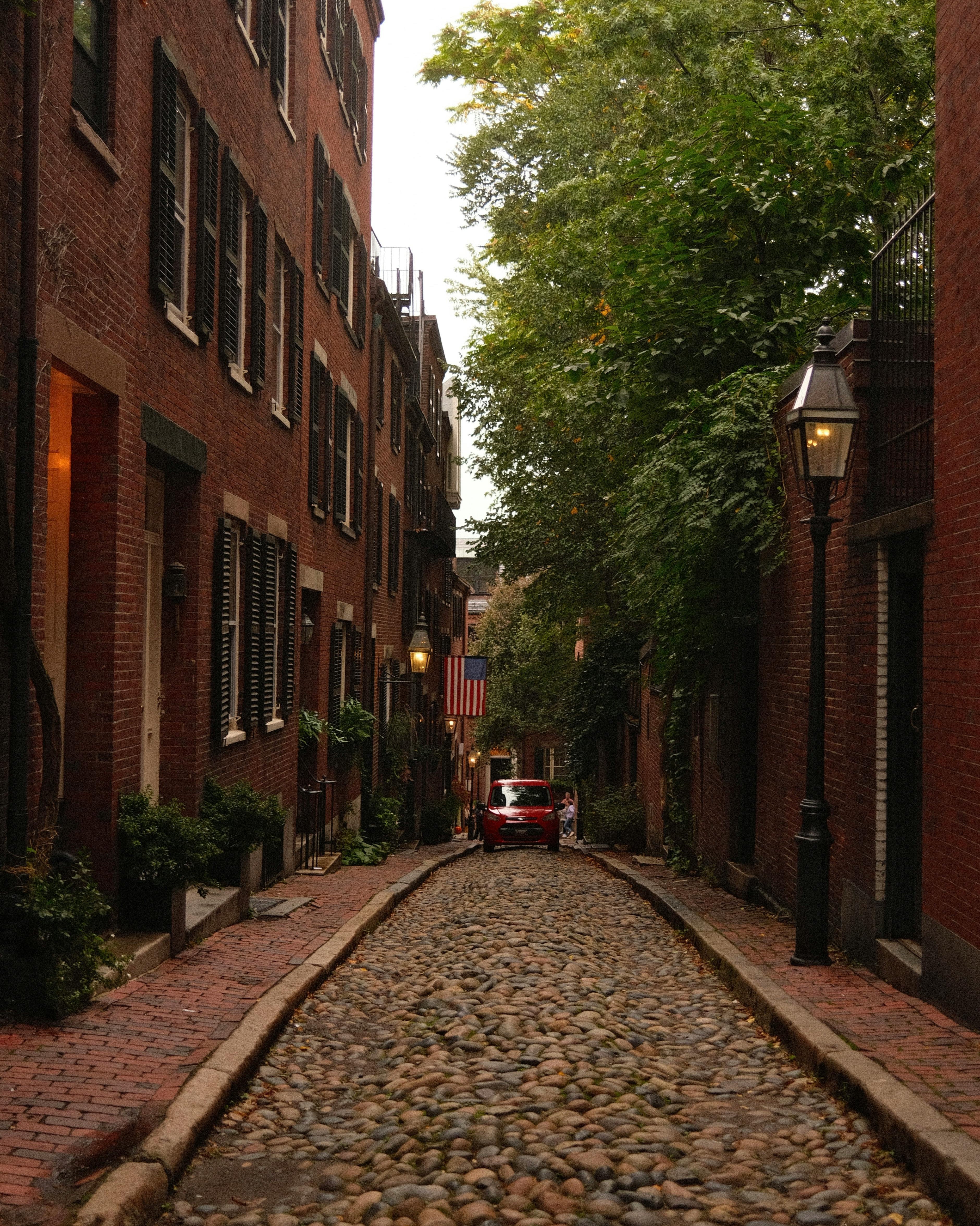 Cobbled street in Beacon Hill, Boston, Massachusetts